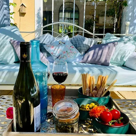 Peaceful Retreat At The Foot Of Black Mountain Caunes-Minervois