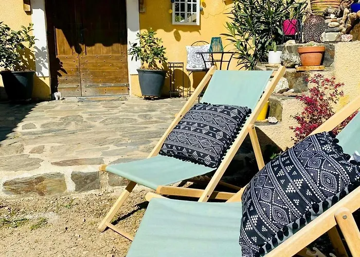 Peaceful Retreat At The Foot Of Black Mountain Hébergement de vacances *